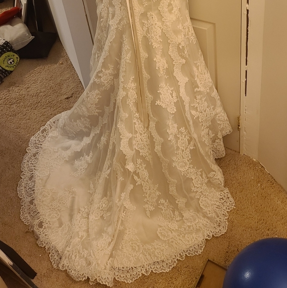 Stella York size 8 Wedding Dress - Picture 3 of 8